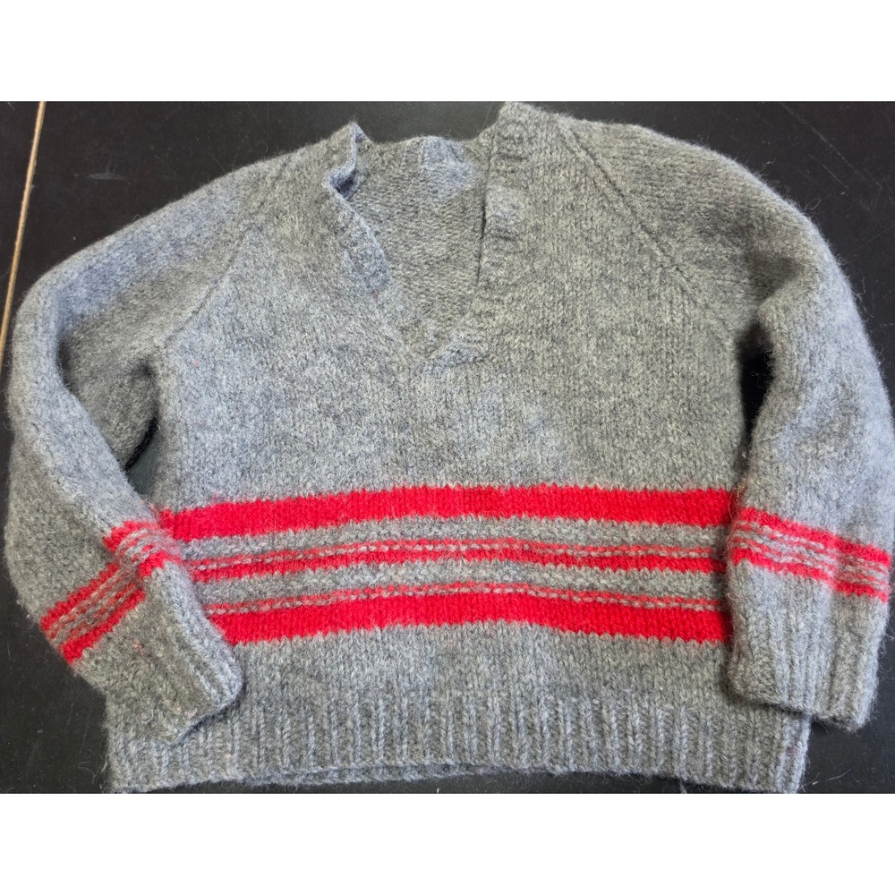 Vintage Handmade Grey Wool Knit V-Neck Sweater Red Striped Raglan Pullover